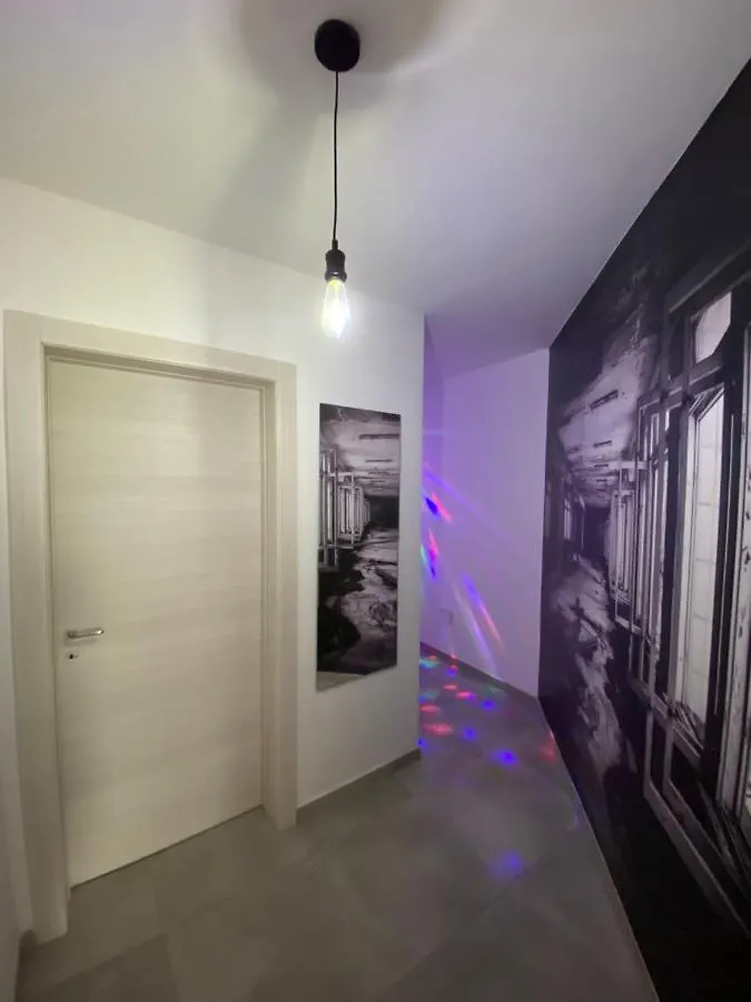 Central- Private En-Suite With Balcony In Shared Residence Pieta