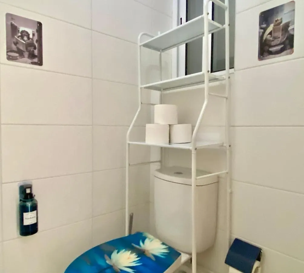 Central- Private En-Suite With Balcony In Shared Residence Pieta 0*,